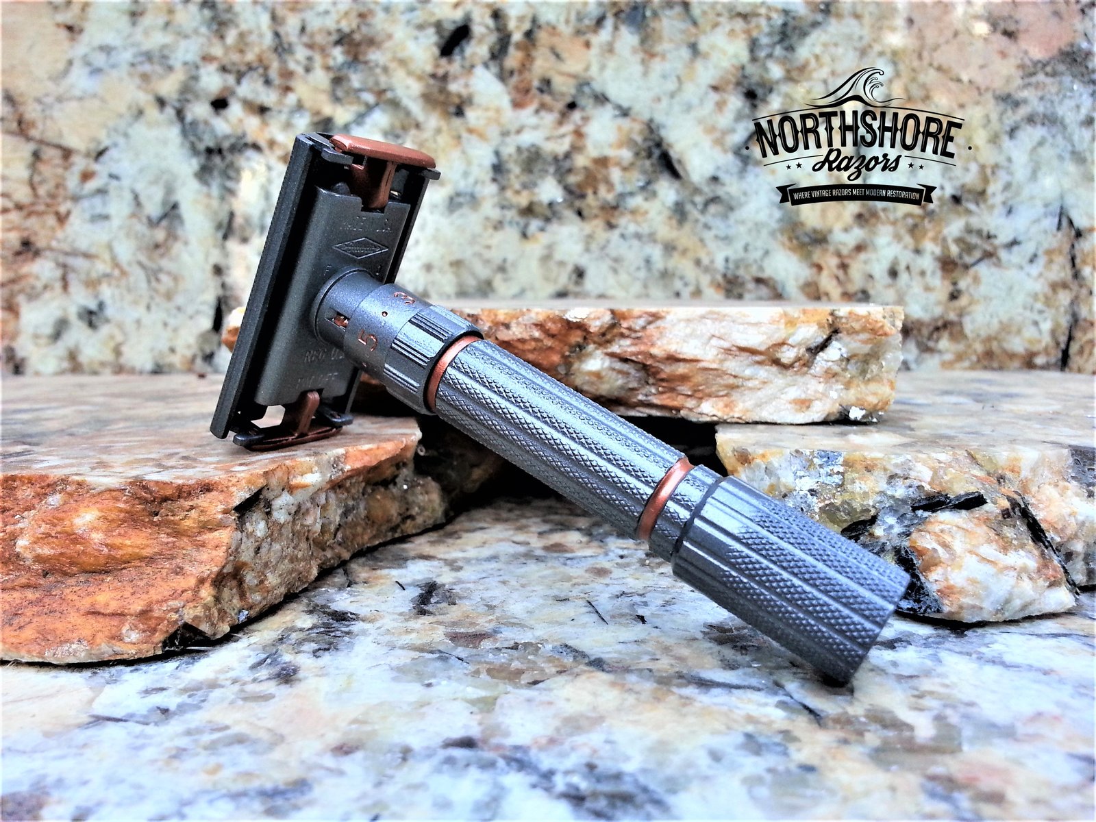 North Shore Razors — Gillette Adjustable Fat Boy (Two Color) Service